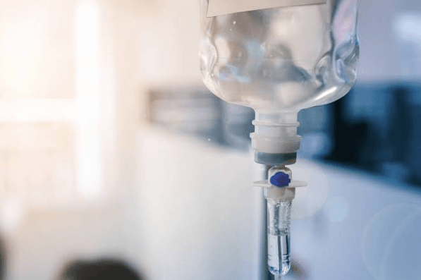 Maintaining Appropriate Drip Chamber Fill Level Throughout Infusion