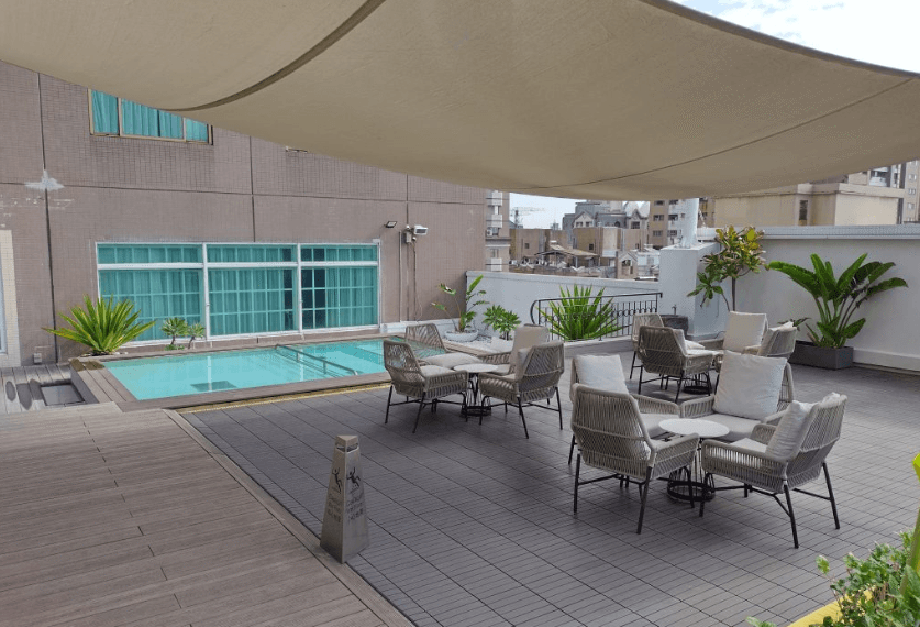 How Professional Hotel Furniture Installation Improves Guest Satisfaction
